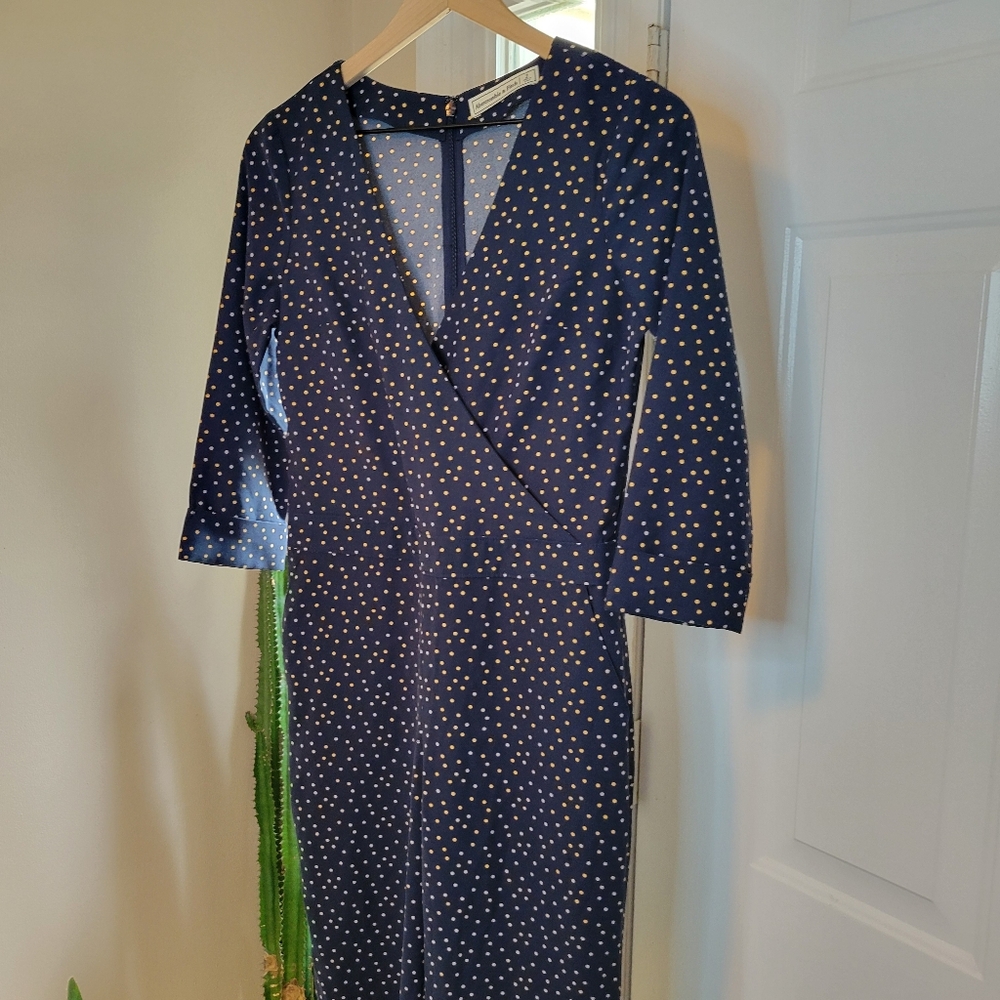 Abercrombie & Fitch One-Piece Blue/Gold Polkadot Long‎ Sleeve Romper, Size 2
